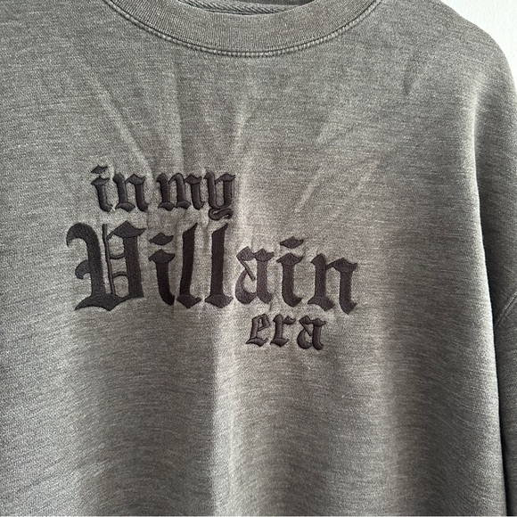 BOOKISH > Villain Era Crewneck - Picture 5 of 5
